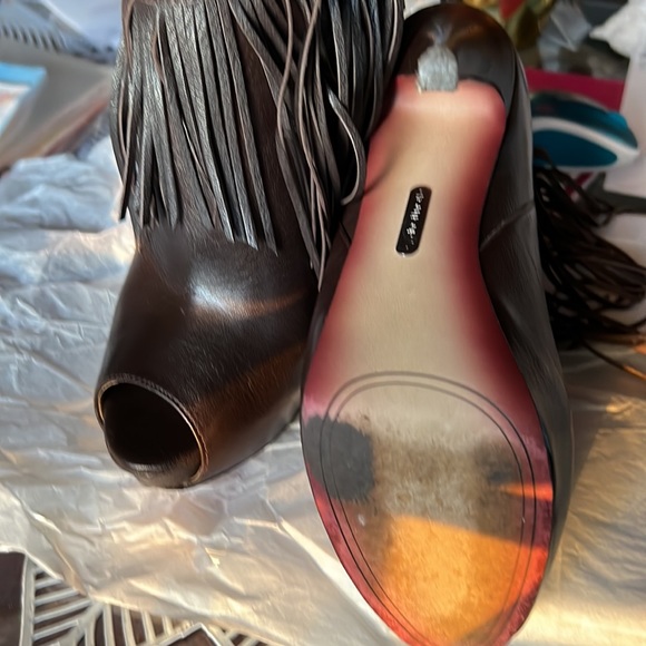 Beautiful Brown NineWest Booties. - Picture 6 of 8